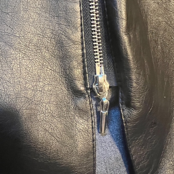 WOMENS VEGAN LEATHER SKIRT - Picture 8 of 8